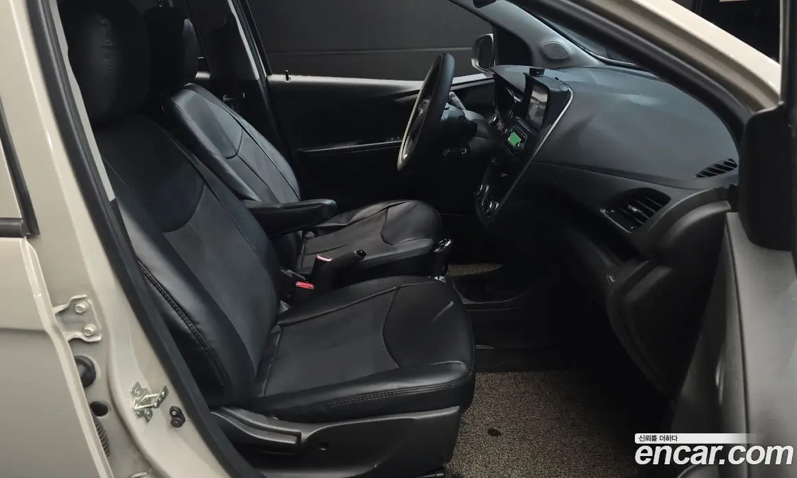Chevrolet Spark 2016 1.0 автомат (гидро), фото 16
