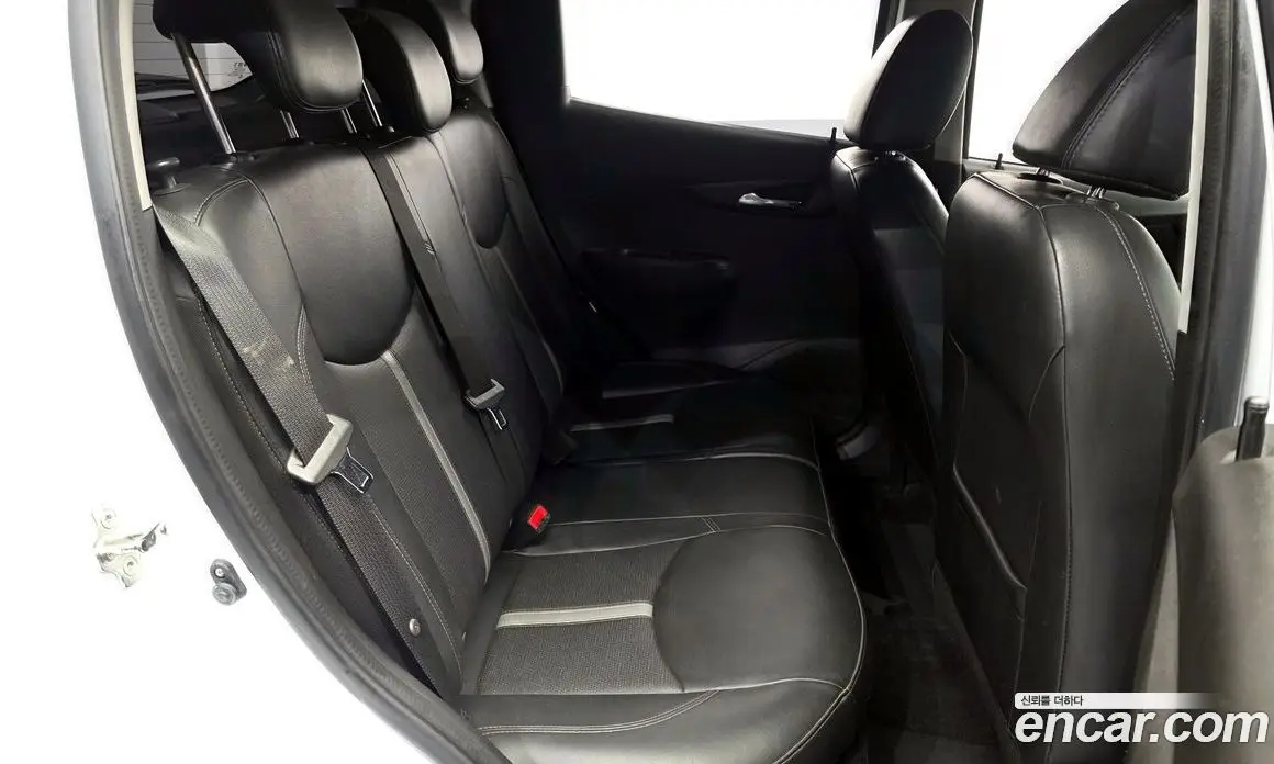 Chevrolet Spark 2018 1.0 автомат (гидро), фото 17 Chevrolet Spark 2018 1.0 автомат (гидро), фото 17