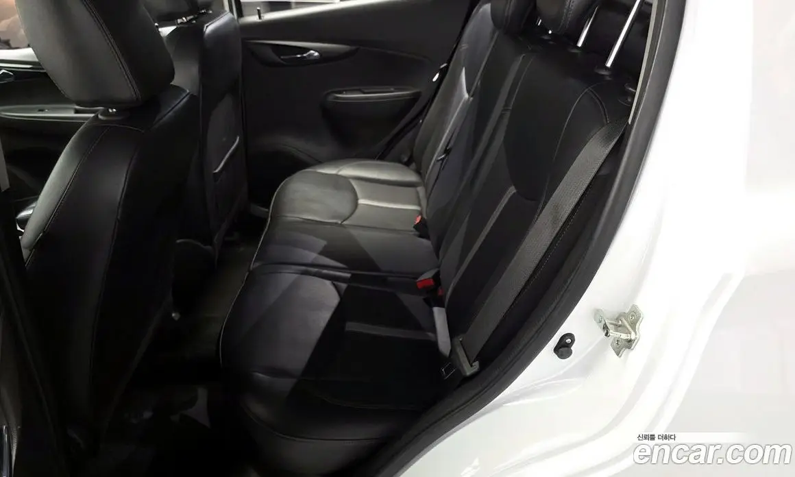 Chevrolet Spark 2018 1.0 автомат (гидро), фото 18 Chevrolet Spark 2018 1.0 автомат (гидро), фото 18