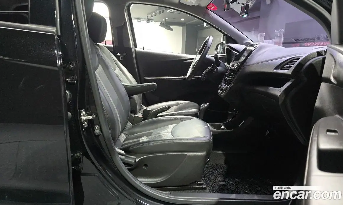 Chevrolet Spark 2019 1.0 автомат (гидро), фото 16 Chevrolet Spark 2019 1.0 автомат (гидро), фото 16
