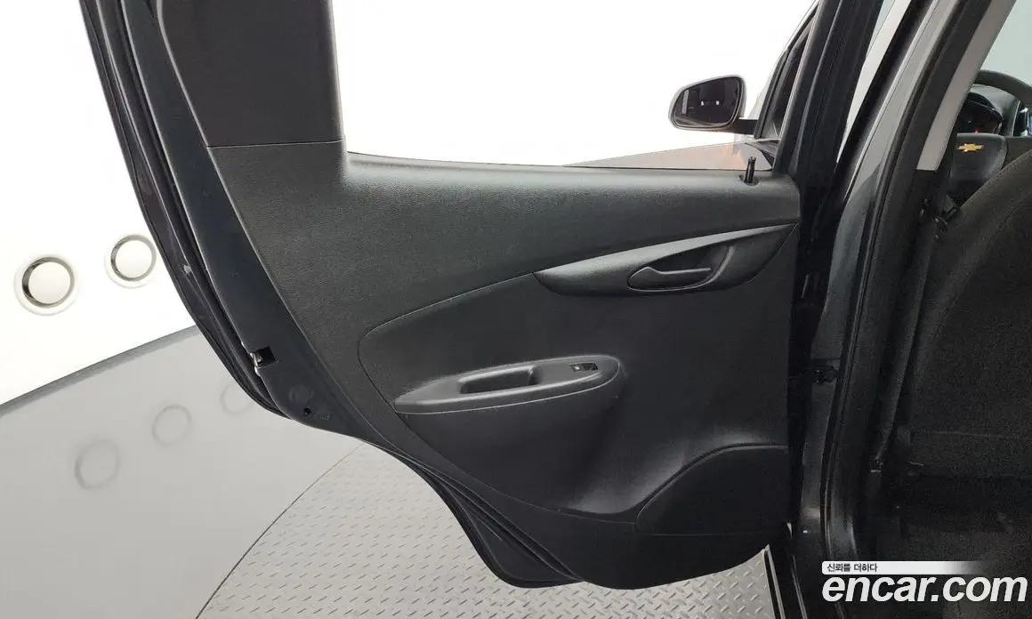 Chevrolet Spark 2019 1.0 автомат (гидро), фото 15