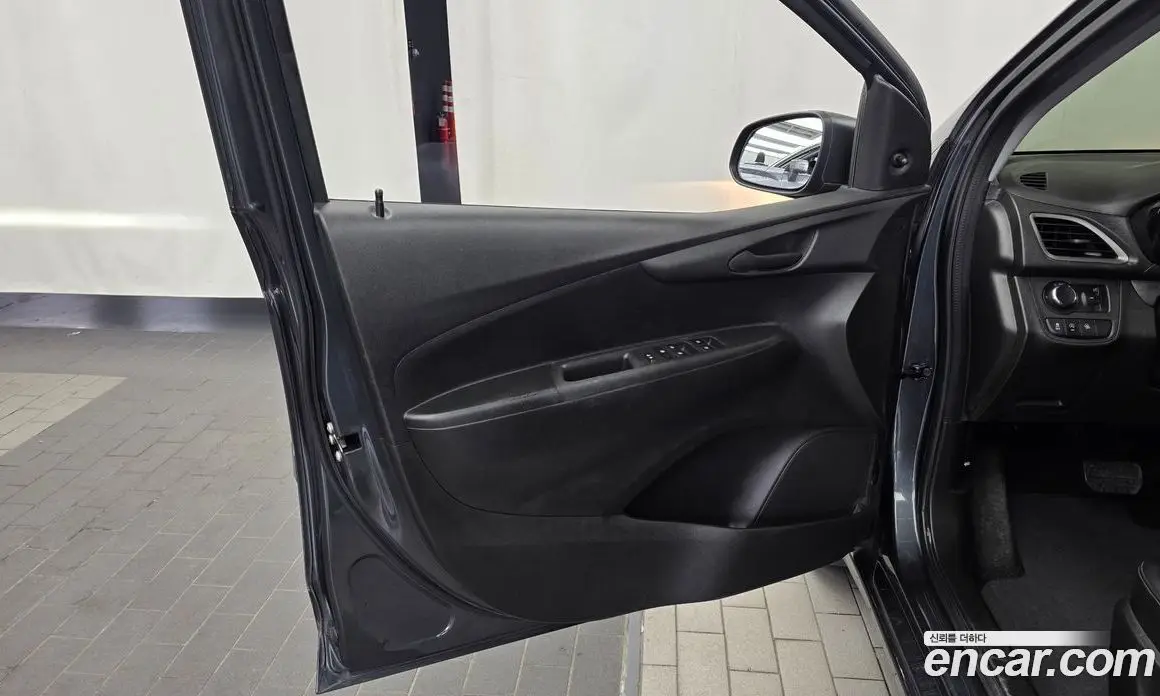 Chevrolet Spark 2019 1.0 автомат (гидро), фото 14