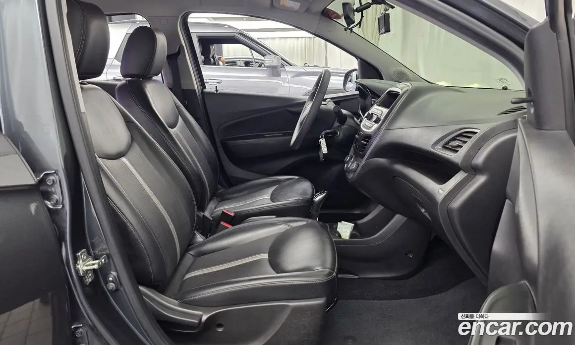 Chevrolet Spark 2019 1.0 автомат (гидро), фото 17
