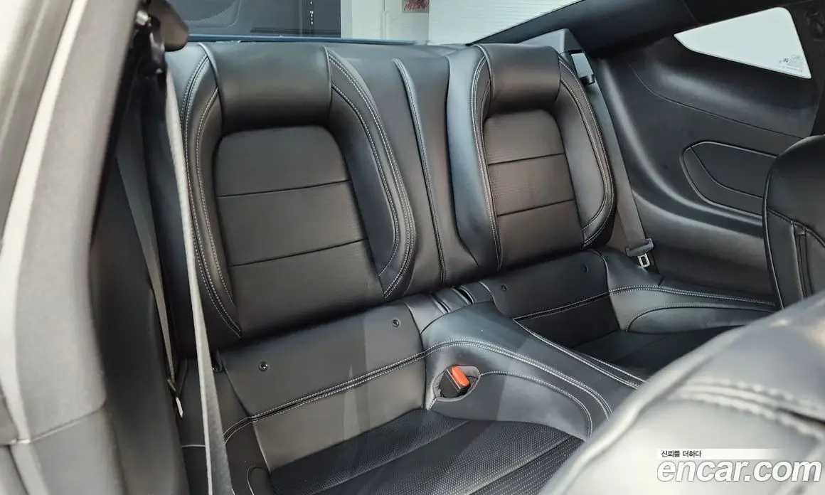 Ford Mustang 2024 5.0 автомат (гидро), фото 16