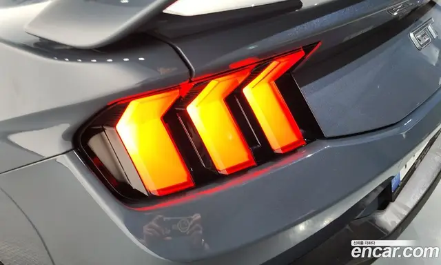 Ford Mustang 2024 5.0 автомат (гидро), миниатюра 9