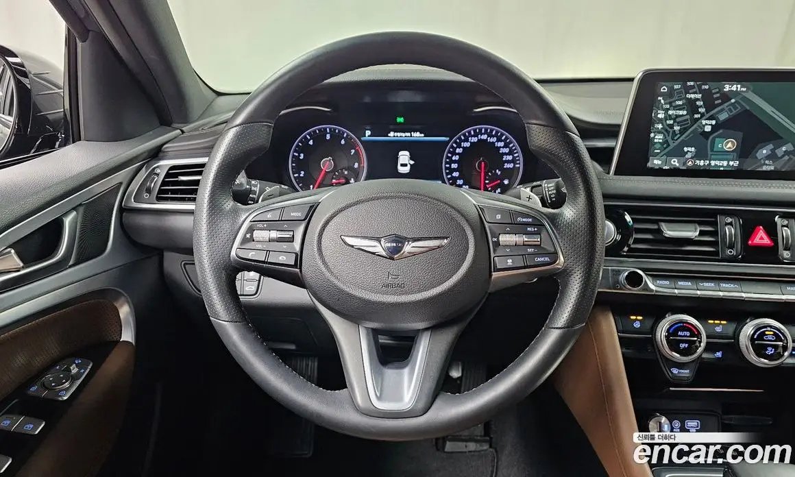 Genesis G70 2018 2.0 автомат (гидро), фото 18 Genesis G70 2018 2.0 автомат (гидро), фото 18