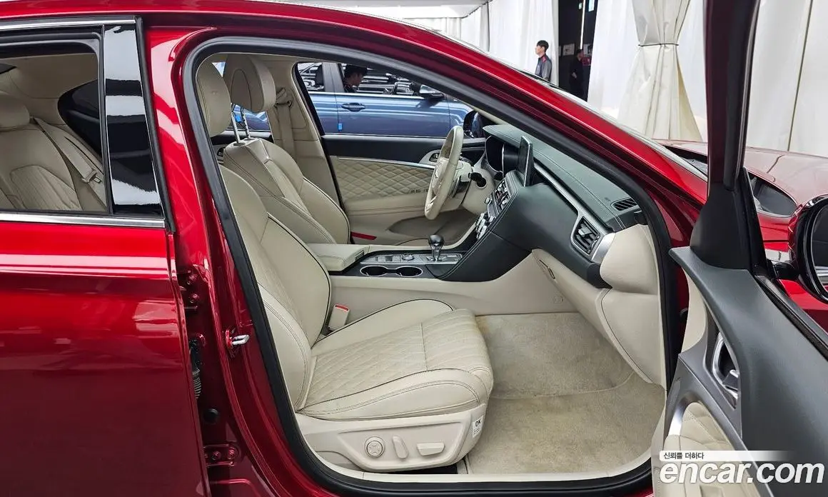 Genesis G70 2018 3.3 автомат (гидро), фото 17 Genesis G70 2018 3.3 автомат (гидро), фото 17