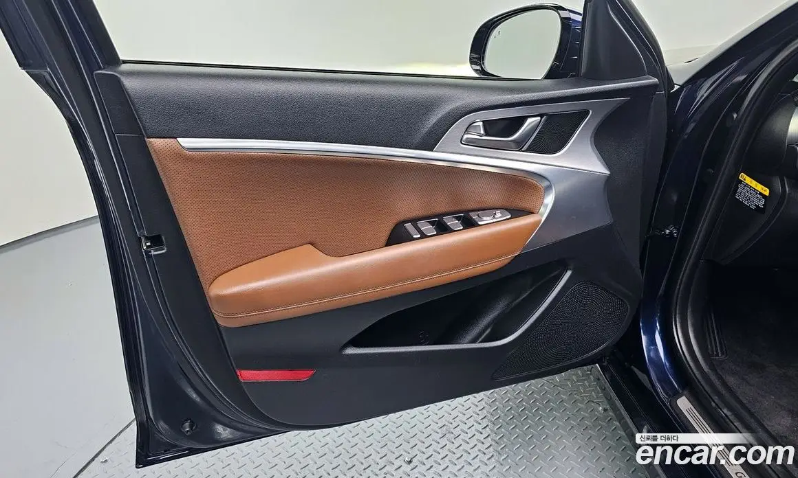 Genesis G70 2019 2.0 автомат (гидро), фото 14