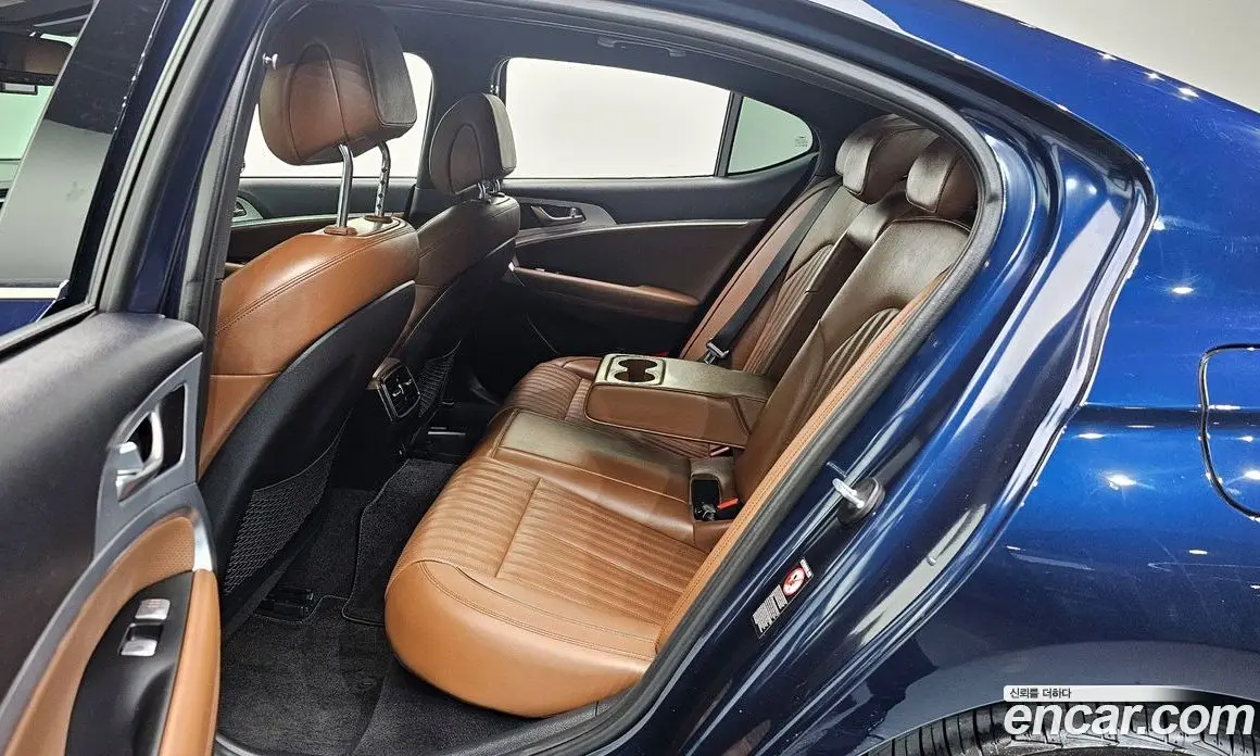 Genesis G70 2019 2.0 автомат (гидро), фото 18