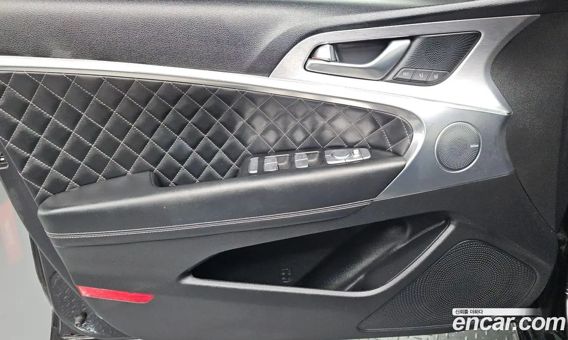 Genesis G70 2019 2.0 автомат (гидро), фото 13