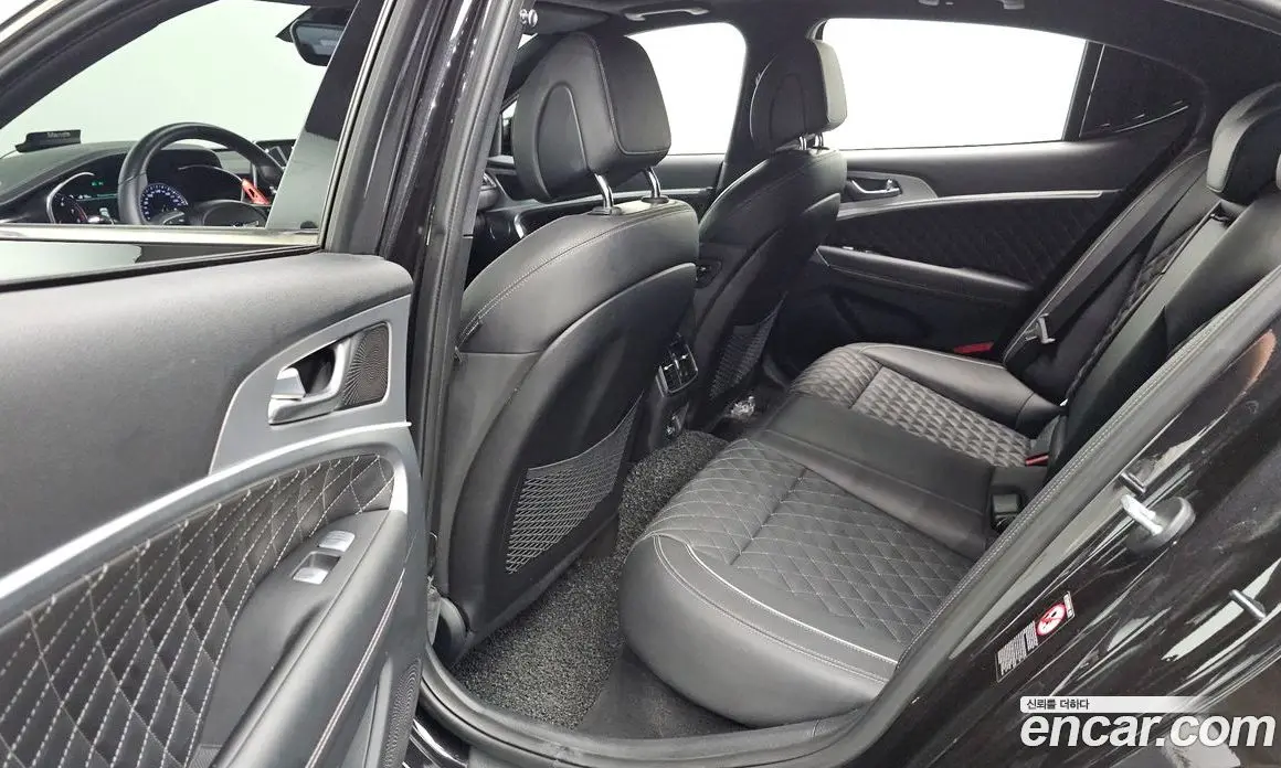 Genesis G70 2019 2.0 автомат (гидро), фото 17