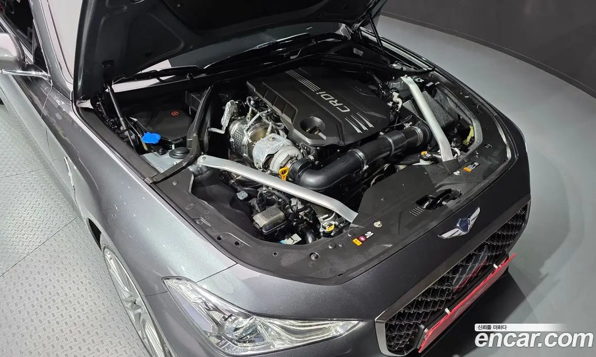 Genesis G70 2019 2.2 автомат (гидро), фото 6 Genesis G70 2019 2.2 автомат (гидро), фото 6