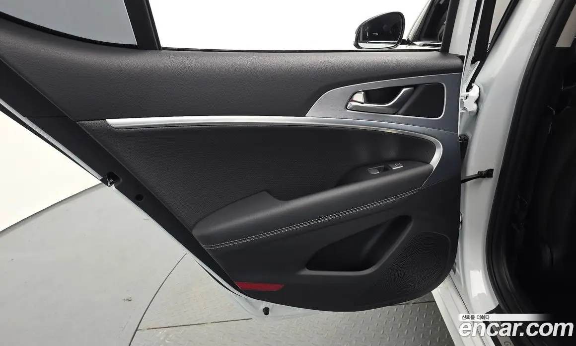 Genesis G70 2020 2.0 автомат (гидро), фото 14 Genesis G70 2020 2.0 автомат (гидро), фото 14