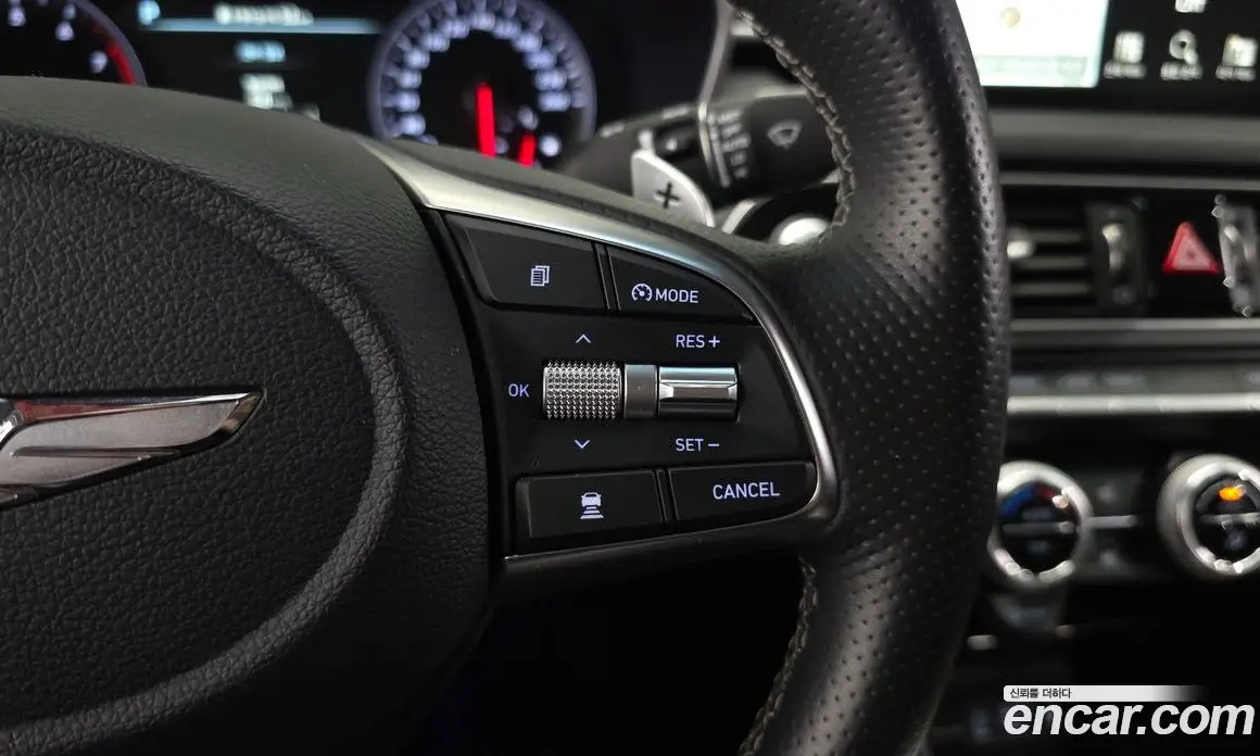 Genesis G70 2020 2.0 автомат (гидро), фото 15 Genesis G70 2020 2.0 автомат (гидро), фото 15