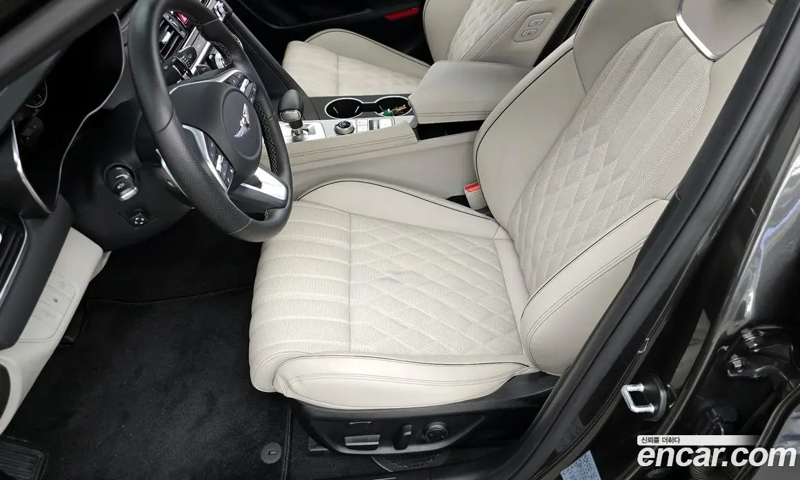 Genesis G70 2022 3.3 автомат (гидро), фото 18