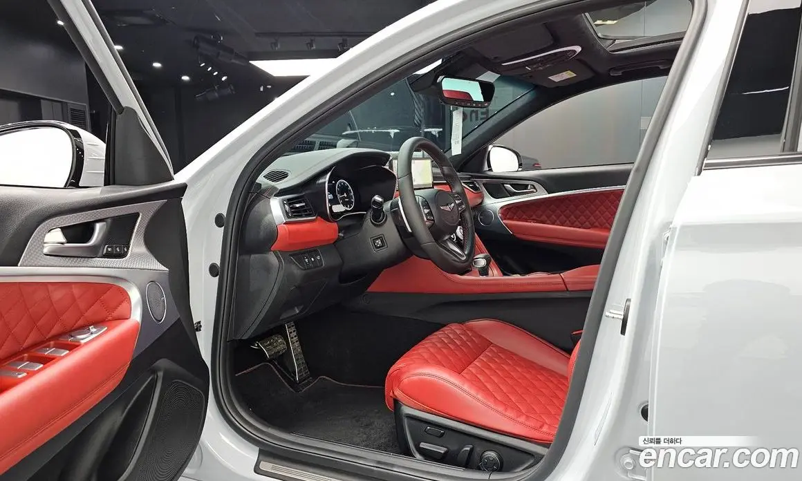 Genesis G70 2022 2.0 автомат (гидро), фото 13 Genesis G70 2022 2.0 автомат (гидро), фото 13