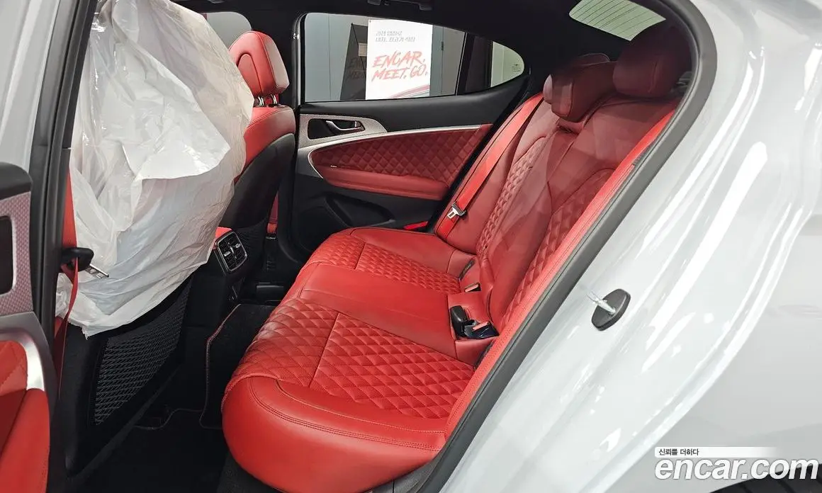 Genesis G70 2022 2.0 автомат (гидро), фото 18 Genesis G70 2022 2.0 автомат (гидро), фото 18