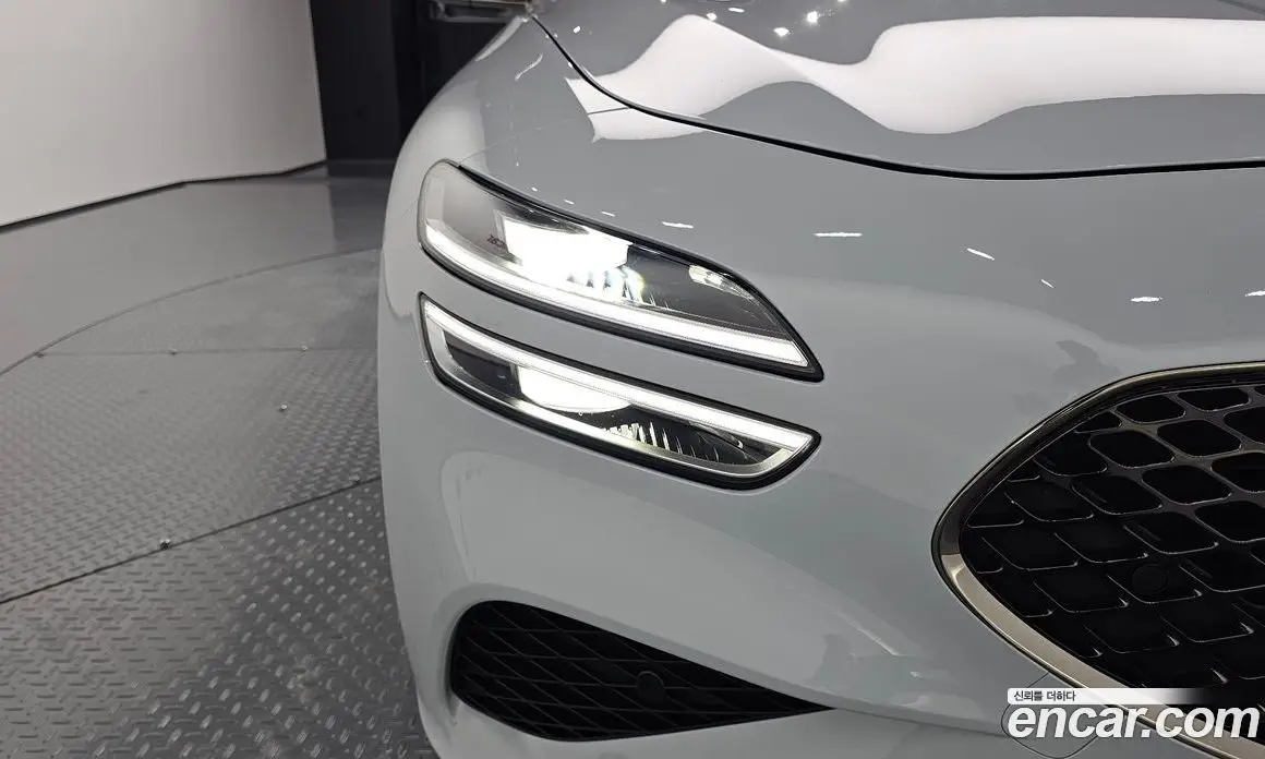 Genesis G70 2022 2.0 автомат (гидро), фото 8 Genesis G70 2022 2.0 автомат (гидро), фото 8
