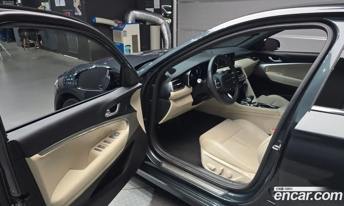 Genesis G70 2025 2.5 автомат (гидро), фото 13