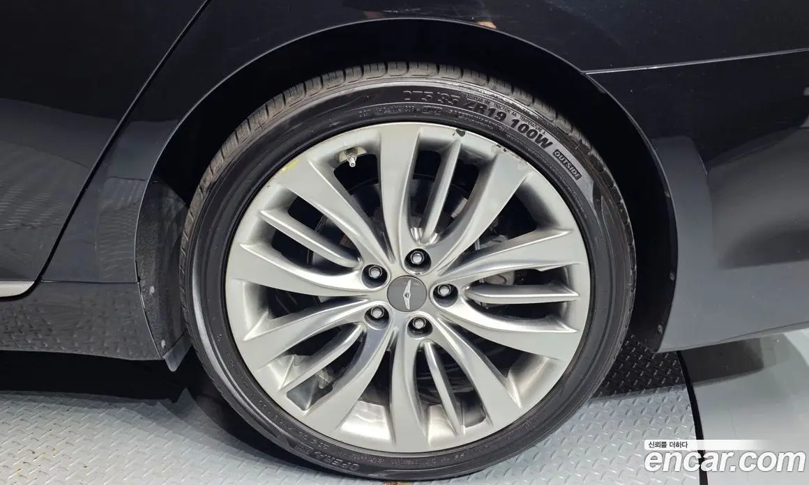 Genesis G80 2016 3.3 автомат (гидро), фото 6