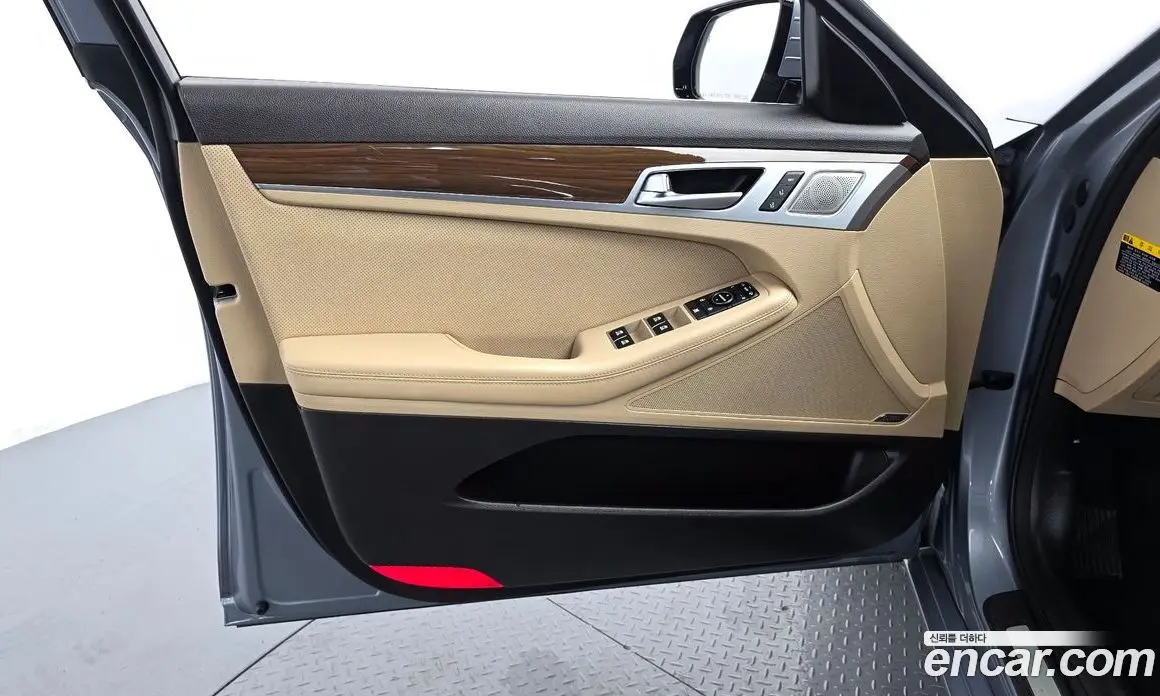 Genesis G80 2016 3.3 автомат (гидро), фото 14 Genesis G80 2016 3.3 автомат (гидро), фото 14