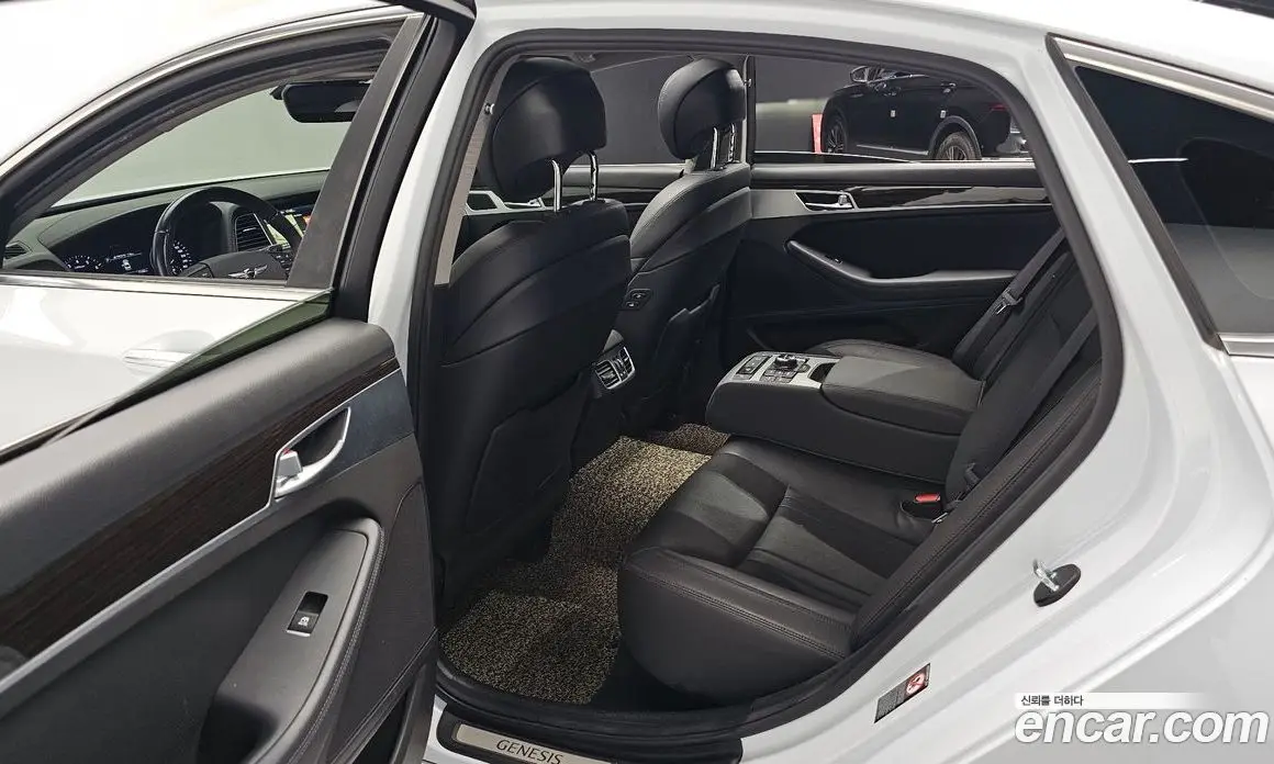 Genesis G80 2017 3.3 автомат (гидро), фото 18