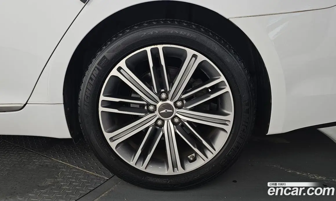 Genesis G80 2017 3.3 автомат (гидро), фото 7