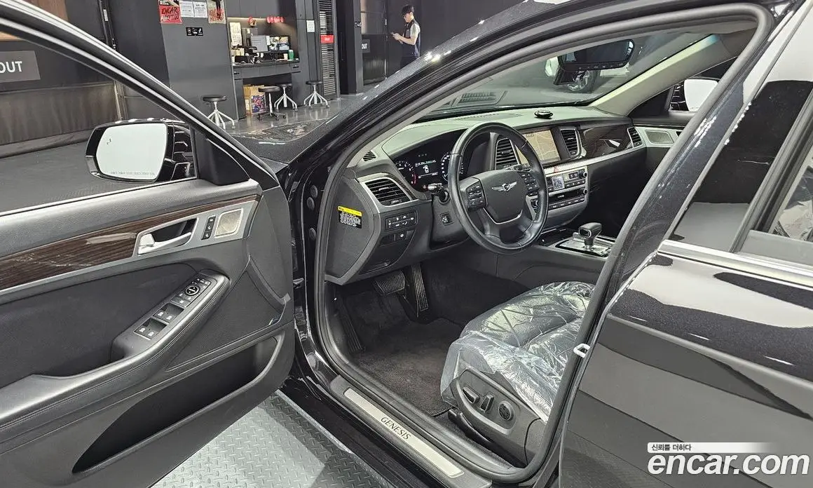 Genesis G80 2019 3.3 автомат (гидро), фото 13 Genesis G80 2019 3.3 автомат (гидро), фото 13