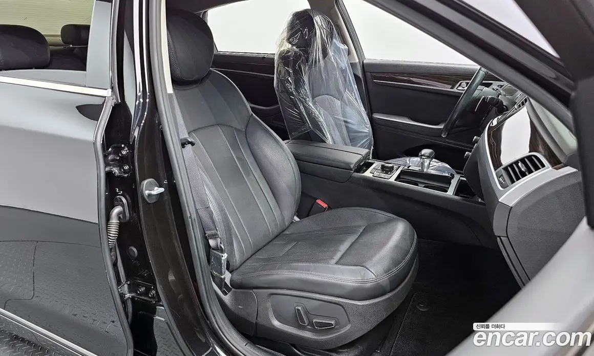 Genesis G80 2019 3.3 автомат (гидро), фото 17 Genesis G80 2019 3.3 автомат (гидро), фото 17