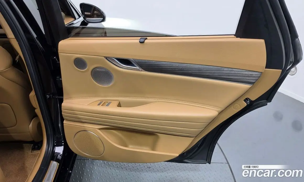 Genesis G80 2024 2.5 автомат (гидро), фото 15