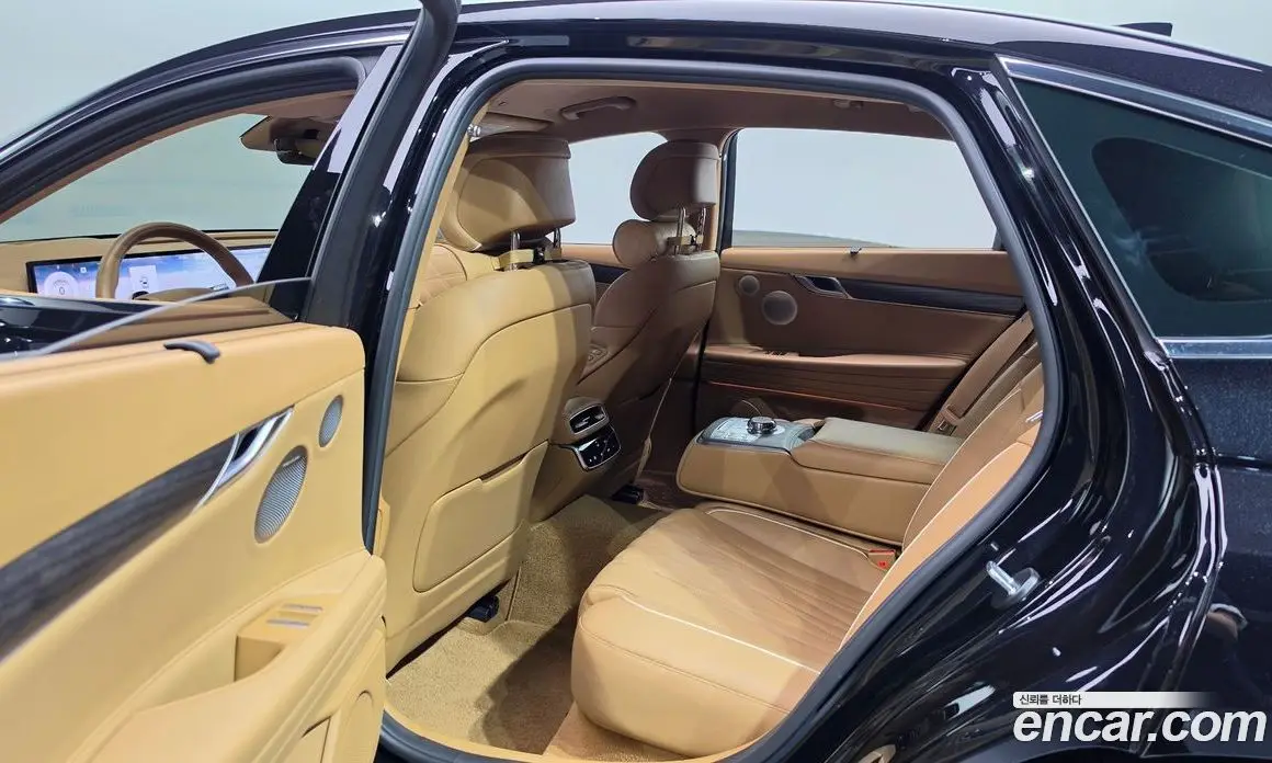 Genesis G80 2024 2.5 автомат (гидро), фото 17