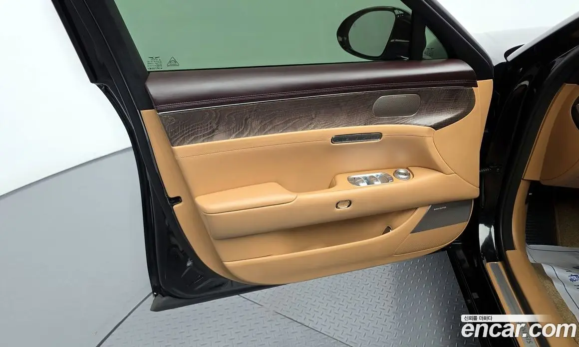 Genesis G90 2023 3.5 автомат (гидро), фото 14 Genesis G90 2023 3.5 автомат (гидро), фото 14