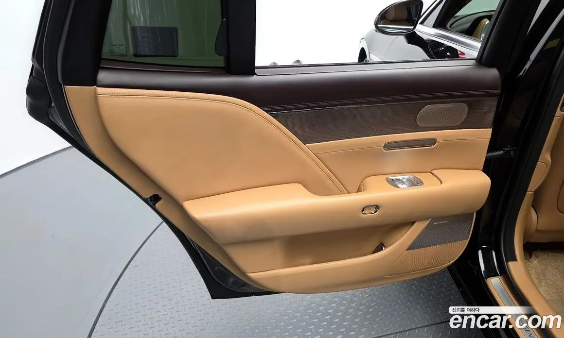 Genesis G90 2023 3.5 автомат (гидро), фото 15 Genesis G90 2023 3.5 автомат (гидро), фото 15