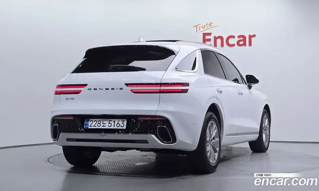 Genesis GV70 2022 2.5 автомат (гидро), миниатюра 2