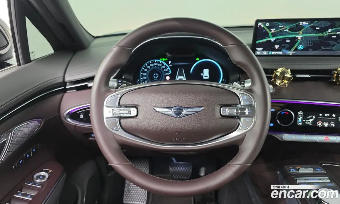 Genesis GV70 2022 2.5 автомат (гидро), фото 19 Genesis GV70 2022 2.5 автомат (гидро), фото 19