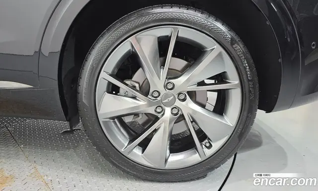 Genesis GV70 2022 2.5 автомат (гидро), миниатюра 7 Genesis GV70 2022 2.5 автомат (гидро), миниатюра 7