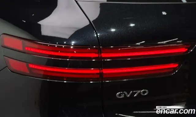 Genesis GV70 2022 2.5 автомат (гидро), миниатюра 9 Genesis GV70 2022 2.5 автомат (гидро), миниатюра 9