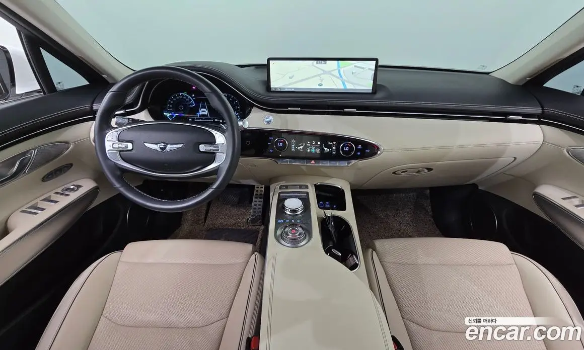 Genesis GV70 2022 2.5 автомат (гидро), фото 10 Genesis GV70 2022 2.5 автомат (гидро), фото 10