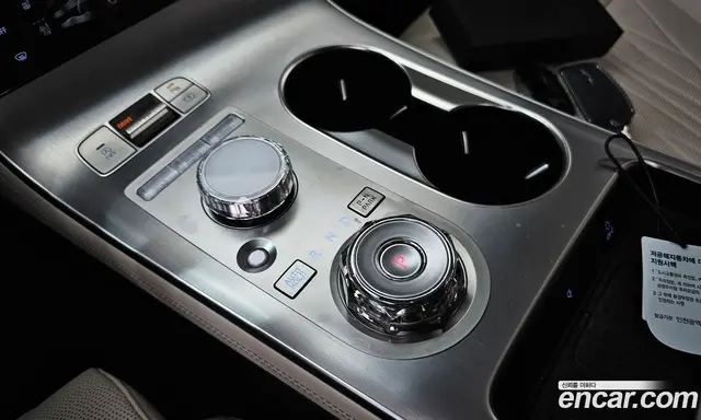 Genesis GV70 2024 2.5 автомат (гидро), миниатюра 12