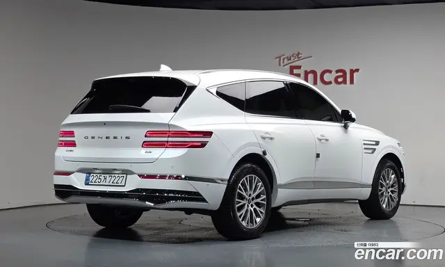 Genesis GV80, 2024, 28 458 км