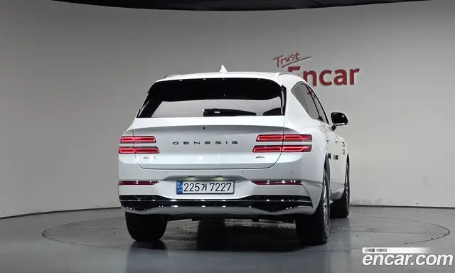 Genesis GV80 2024 2.5 автомат (гидро), миниатюра 3