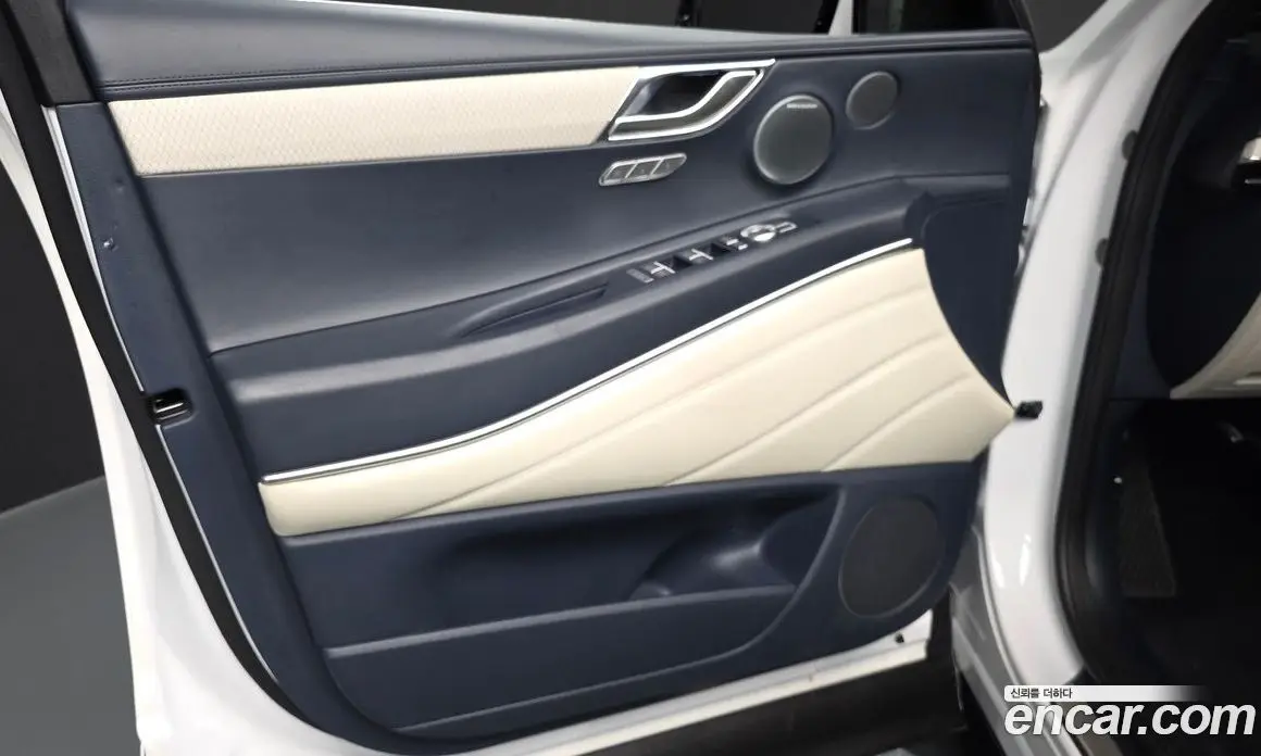 Genesis GV80 2024 3.5 автомат (гидро), фото 14 Genesis GV80 2024 3.5 автомат (гидро), фото 14