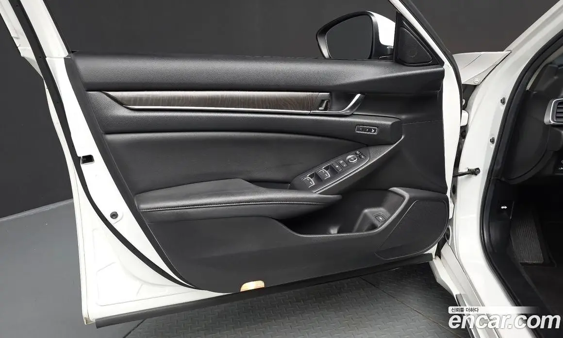 Honda Accord 2019 2.0 автомат (гидро), фото 13 Honda Accord 2019 2.0 автомат (гидро), фото 13