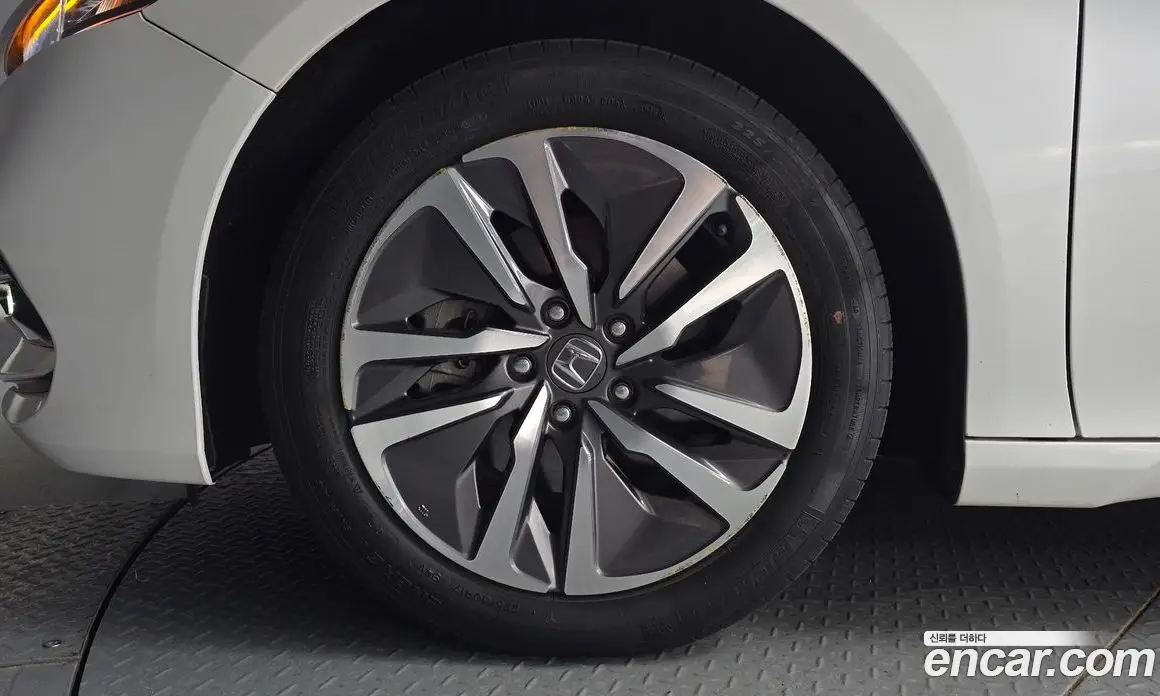 Honda Accord 2019 2.0 автомат (гидро), фото 4 Honda Accord 2019 2.0 автомат (гидро), фото 4