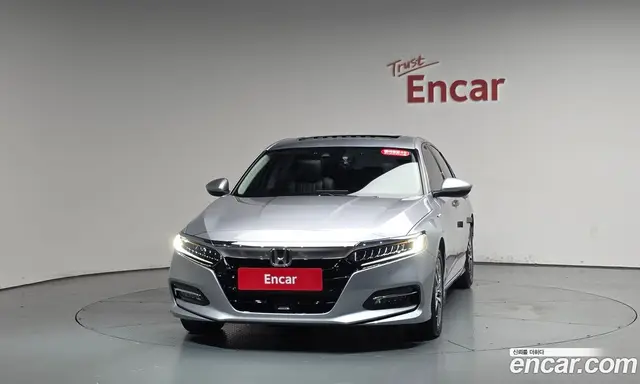 Honda Accord 2019 2.0 автомат (гидро), миниатюра 2