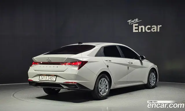 Hyundai Avante 2020 1.6 автомат (гидро), миниатюра 2