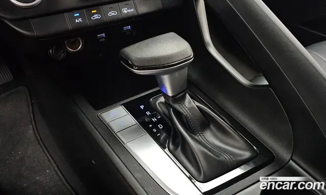Hyundai Avante 2020 1.6 автомат (гидро), миниатюра 12