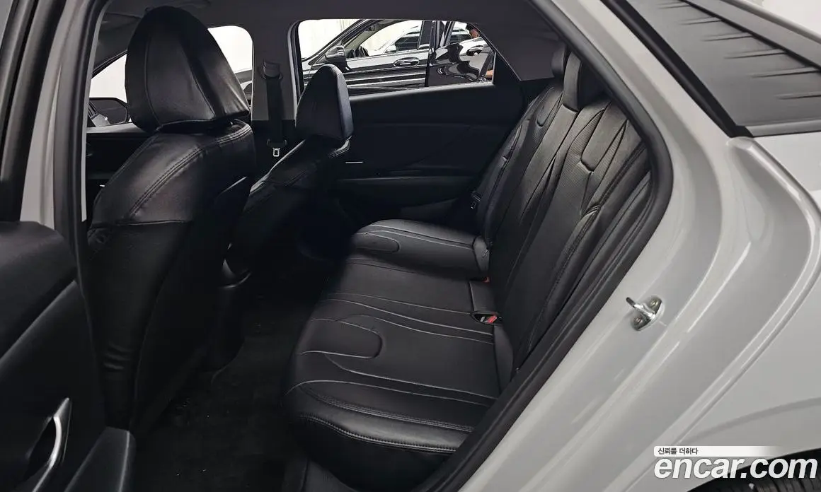 Hyundai Avante 2020 1.6 автомат (гидро), фото 16