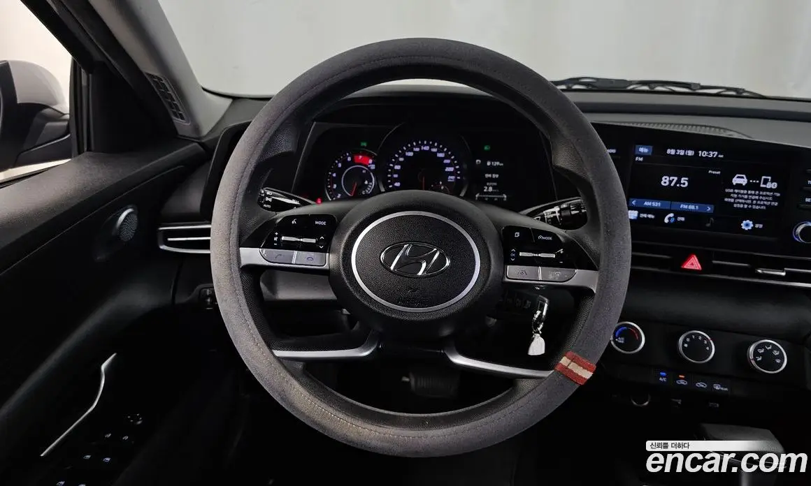 Hyundai Avante 2020 1.6 автомат (гидро), фото 19