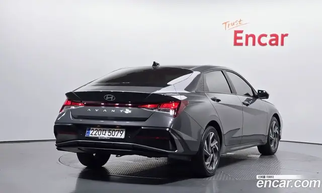 Hyundai Avante, 2023, 31 338 км